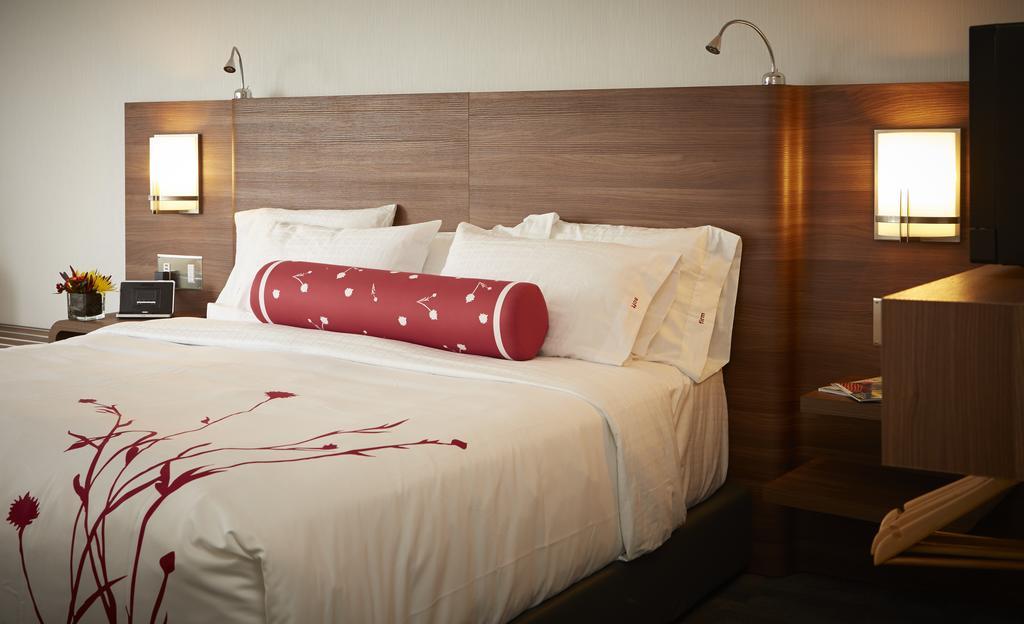 Hotel Elan カルガリー エクステリア 写真